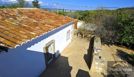Single Storey Villa in Sao Bras De Alportel Algarve