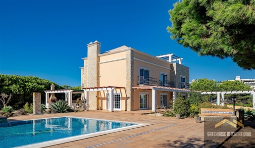 5 Bed Villa For Sale in Praia Verde East Algarve