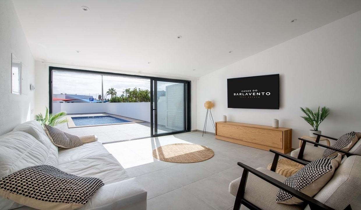 3 Bed House With Pool Near Praia da Luz Beach Algarve