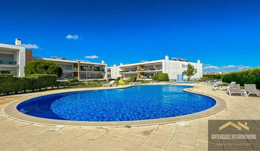 2 Bed Apartment For Sale in Olhos d Agua Algarve