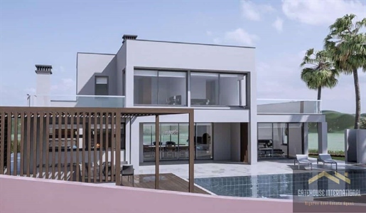 New 4 Bed Luxury Modern Villa in Montes do Funchal in Lagos