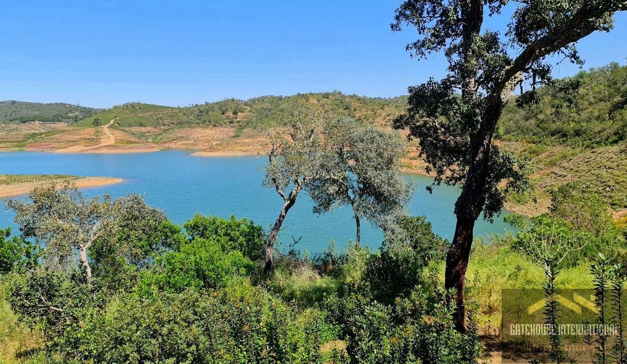 Bauernhaus mit 3 Schlafzimmern und 5 Hektar in Ourique Alentejo