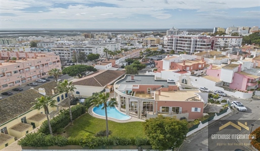 Villa de 5 dormitorios en venta en el centro de la ciudad de Faro