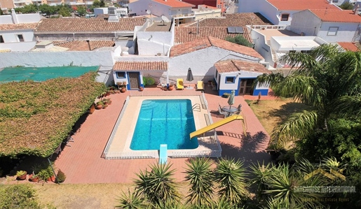 4 Bed Villa With Pool in Sao Bras de Alportel Centre