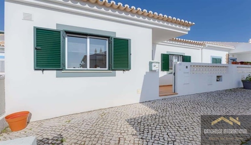 Maison de plain-pied de 2 chambres à Espiche Luz Algarve