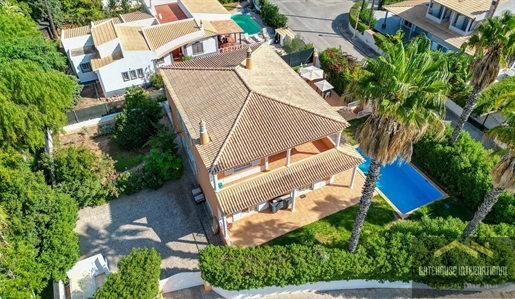 4 Bed Villa For Sale in Vale Formoso Almancil Algarve