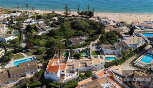 Moradia geminada com 3 camas perto da Praia da Luz Algarve