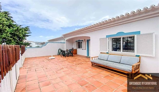 Appartement de 2 chambres à vendre en Praia da Luz, Algarve