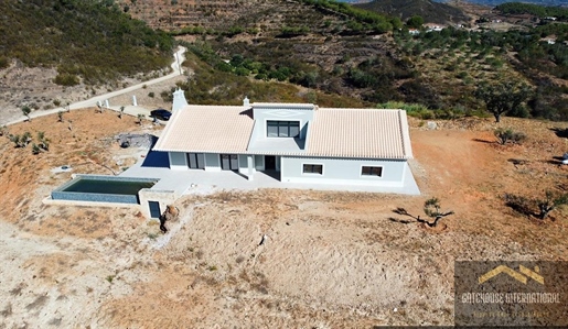 Nouvelle ferme de 4 chambres avec 1 hectare à Silves Algarve