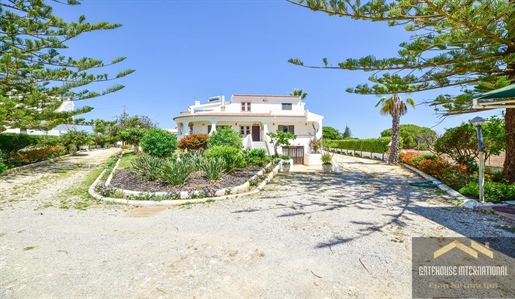 Maison d’hôtes de 17 chambres en Algarve à Armacao de Pera