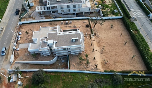 Villa de golf de luxe neuve à vendre à Vilamoura, en Algarve