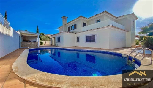 Villa met 4 slaapkamers, een gastenverblijf en een zwembad in Loulé, Algarve