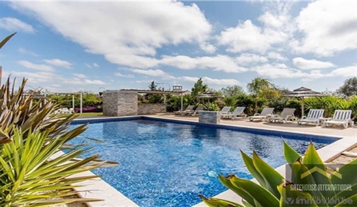 Algarve 3 Bed Villa Plus 3 Guest Apartments
