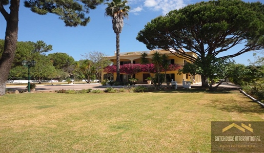 7 Bed Villa For Sale in Vilamoura Algarve