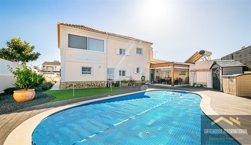Villa met 4 slaapkamers en zwembad in de buurt van Loule Algarve