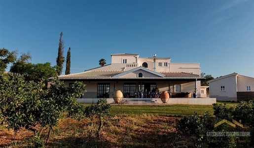 Prachtig boetiekhotel met 22 slaapkamers in Moncarapacho Algarve