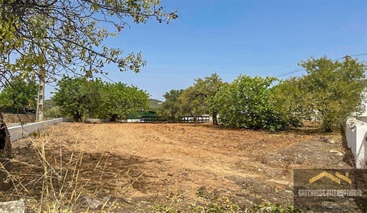 Land To Build A Villa in Santa Barbara de Nexe Algarve