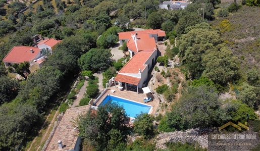 4 Bed Villa Plus 1 Bed Stone Cottage in Sao Bras de Alportel Algarve