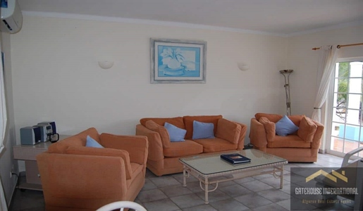 Reihenhaus mit 2 Schlafzimmern in Quinta do Rosal Carvoeiro Algarve