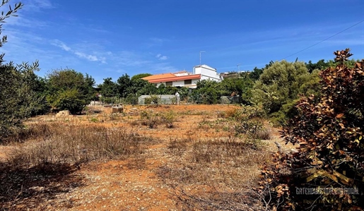 Land For Sale in Santa Barbara de Nexe Algarve