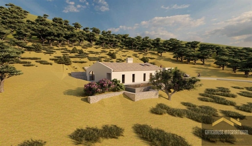 Nova casa em construção em Estoi Algarve