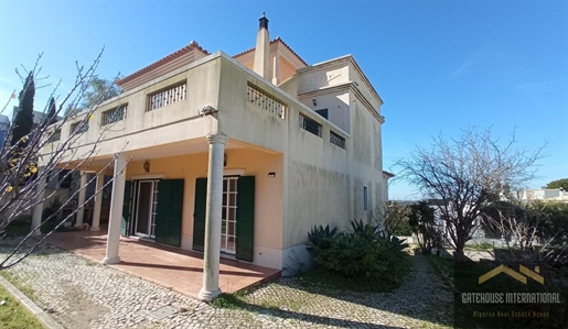 Villa mit 5 Schlafzimmern zum Verkauf in Moncarapacho Algarve