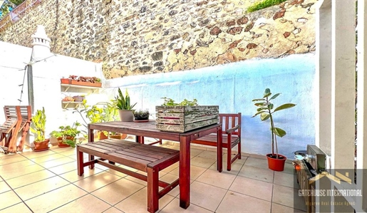 Renovated Semi Detached 2 Bed Villa For Sale in Loule Algarve