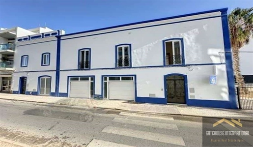 Maison de ville rénovée de 3 Chambres à vendre en Portimao Algarve
