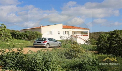 3 Bed Villa Plus A Restaurant in Praia das Cabanas Velhas West Algarve