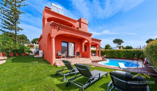 4 Bed Villa For Sale in Quarteira Algarve