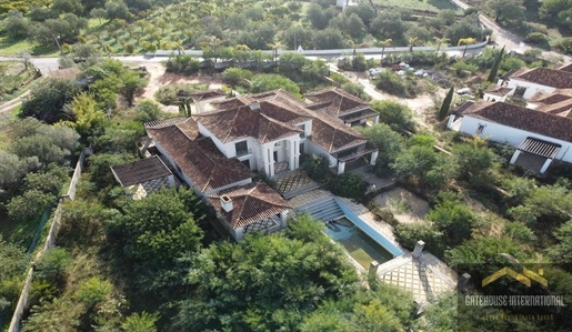 5 Bedroom Luxury Villa For Sale in Almancil Algarve