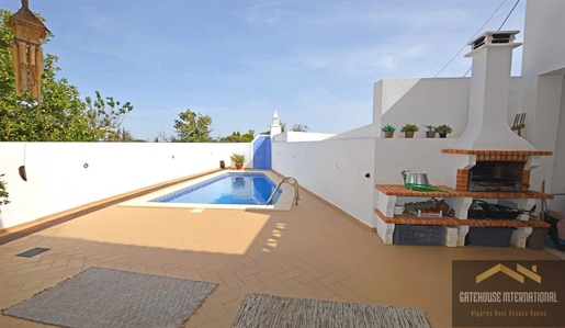 East Algarve 5 Bed Villa com Piscina em Castro Marim