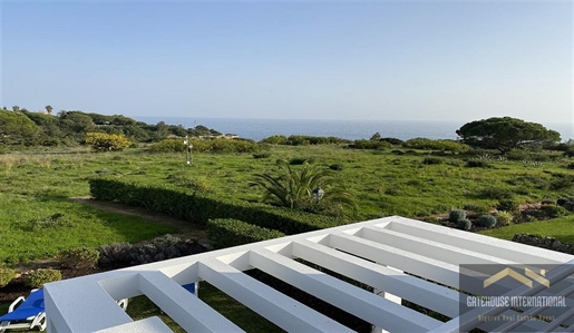Verbundene Villa mit 3 Schlafzimmern mit Meerblick in Rocha Brava Carvoeiro Algarve