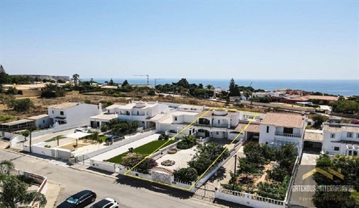 Sea View 3 Bed Villa With Pool & Garage in Luz Algarve