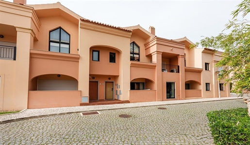 Appartement Duplex de 3 chambres avec vue sur la mer à vendre à Praia da Luz, Algarve