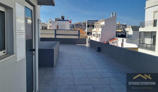 Appartement rénové de 4 chambres dans la ville de Faro en Algarve