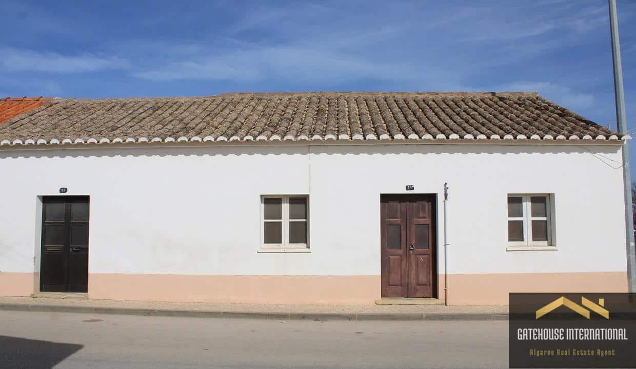 3 Bed Farmhouse & Outbuildings in Burgau West Algarve