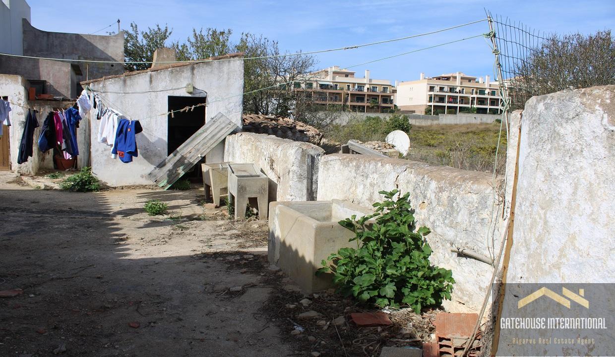 3 Bed Farmhouse & Outbuildings in Burgau West Algarve