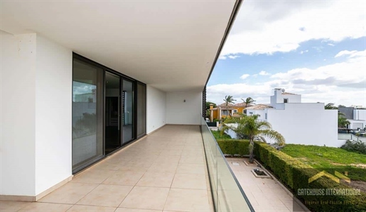 Villa mit 4 Schlafzimmern in der Nähe von Faro, Algarve