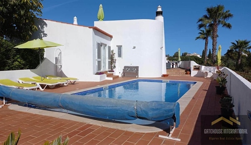 Villa met zeezicht in Areia dos Moinhos Carvoeiro Algarve te koop