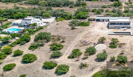 Terreno para construção com projecto para venda em São Clemente Loulé Algarve