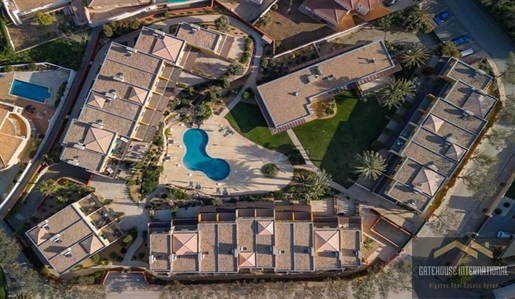 Herenhuis met 3 slaapkamers in een privé-condominium in Praia da Luz Algarve