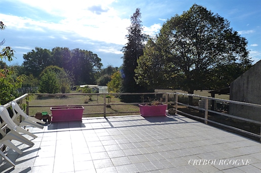 In a hamlet of Moulin Sur Ouanne, quiet, countryside while being close to Toucy (8 mins), May