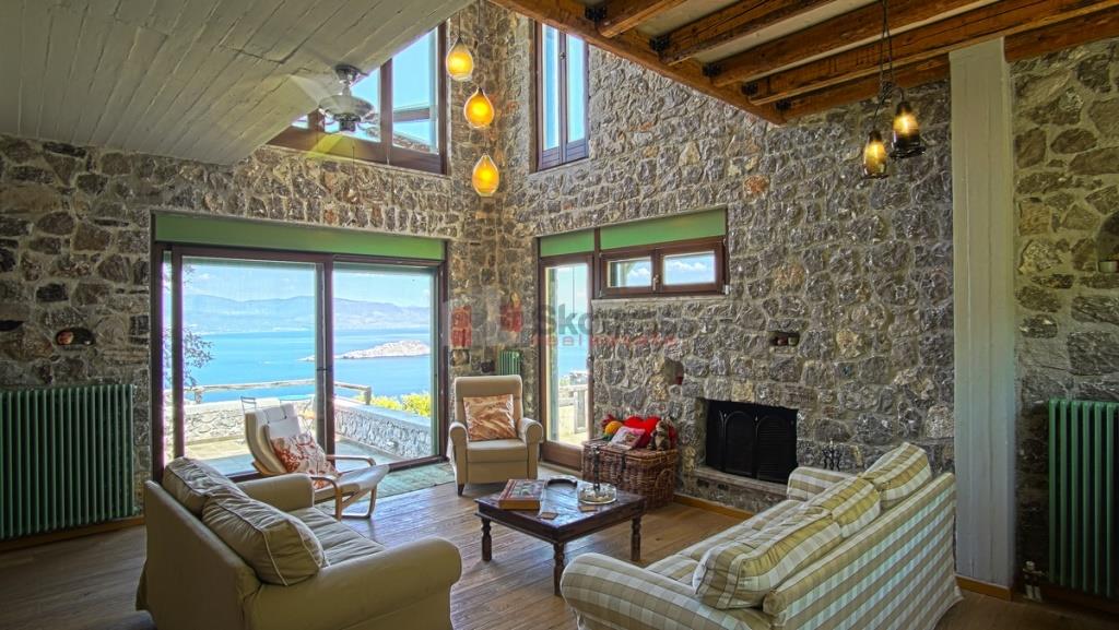 (For Sale) Residential Villa || Korinthia/Solygeia - 280 Sq.m, 4 Bedrooms, 1.150.000€