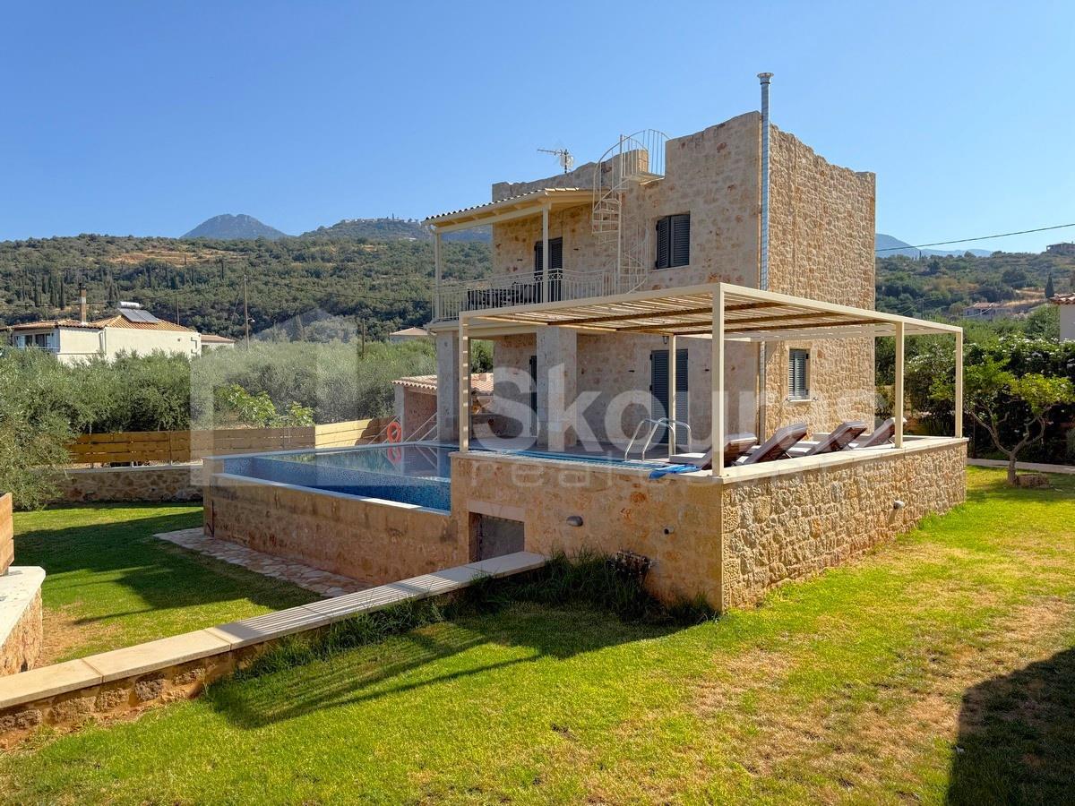 - Detached house For sale, Lefktros, 100 sq.m., €450.000