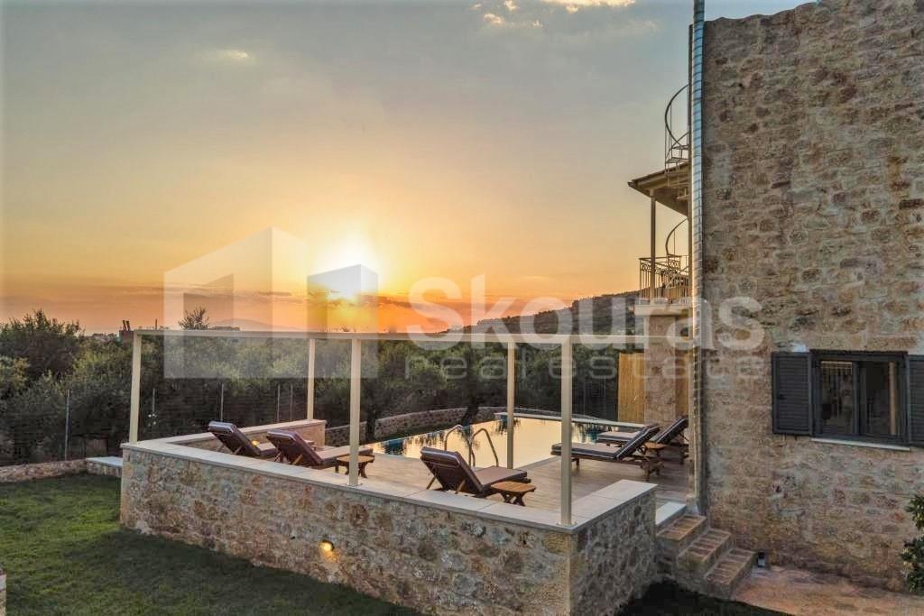 - Detached house For sale, Lefktros, 100 sq.m., €450.000
