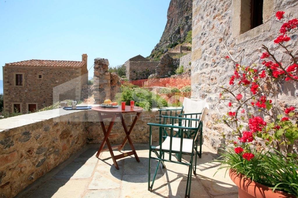 (For Sale) Residential Detached house || Lakonia/Monemvasia - 381 Sq.m, 6 Bedrooms, 1.280.000€