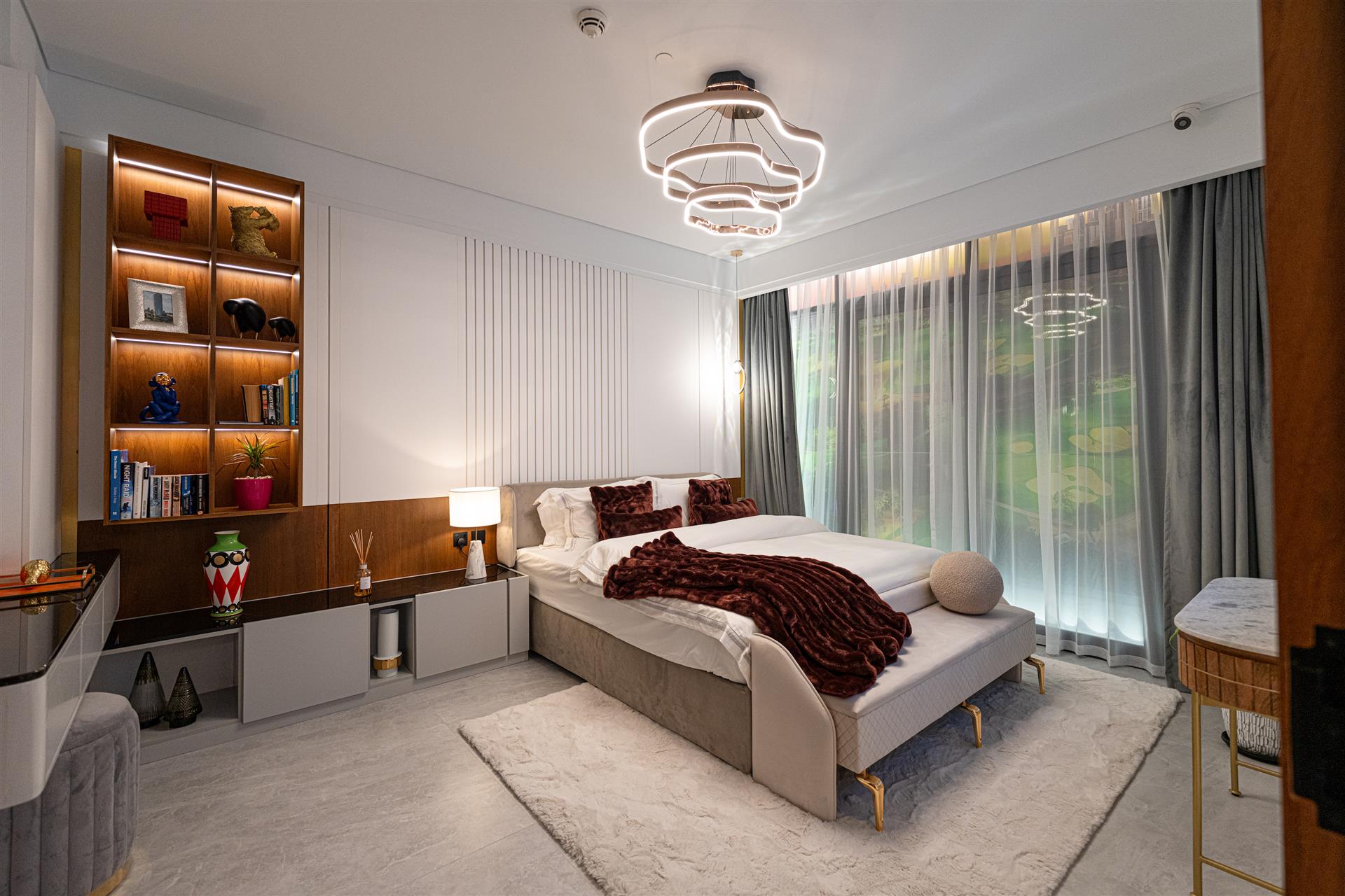 Vastu apt, Fully furnished, Hotel-like Amenities 
