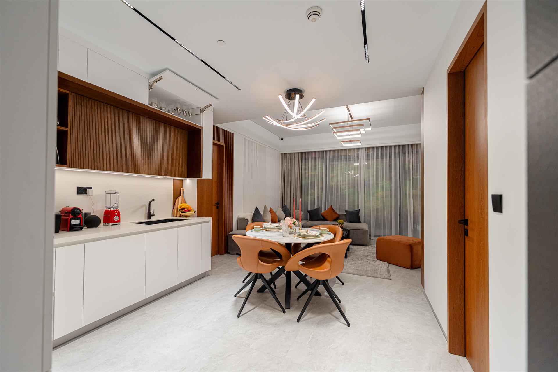 Vastu apt, Fully furnished, Hotel-like Amenities 