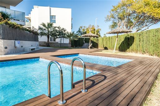  Penthouse-Duplex with 4 bedrooms and a very spacious terrace in Arenal, Javea.